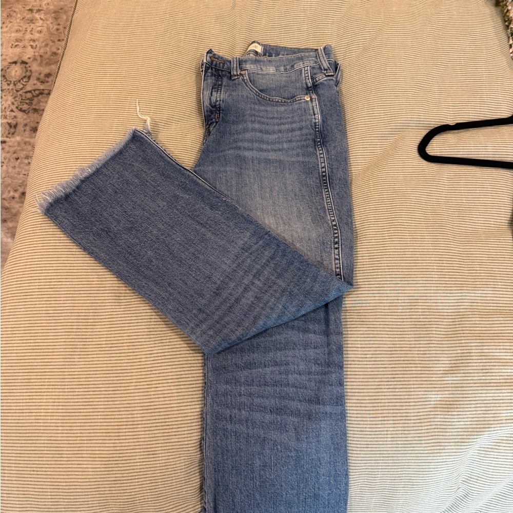 Madewell Women's Straight Leg Jeans in Blue